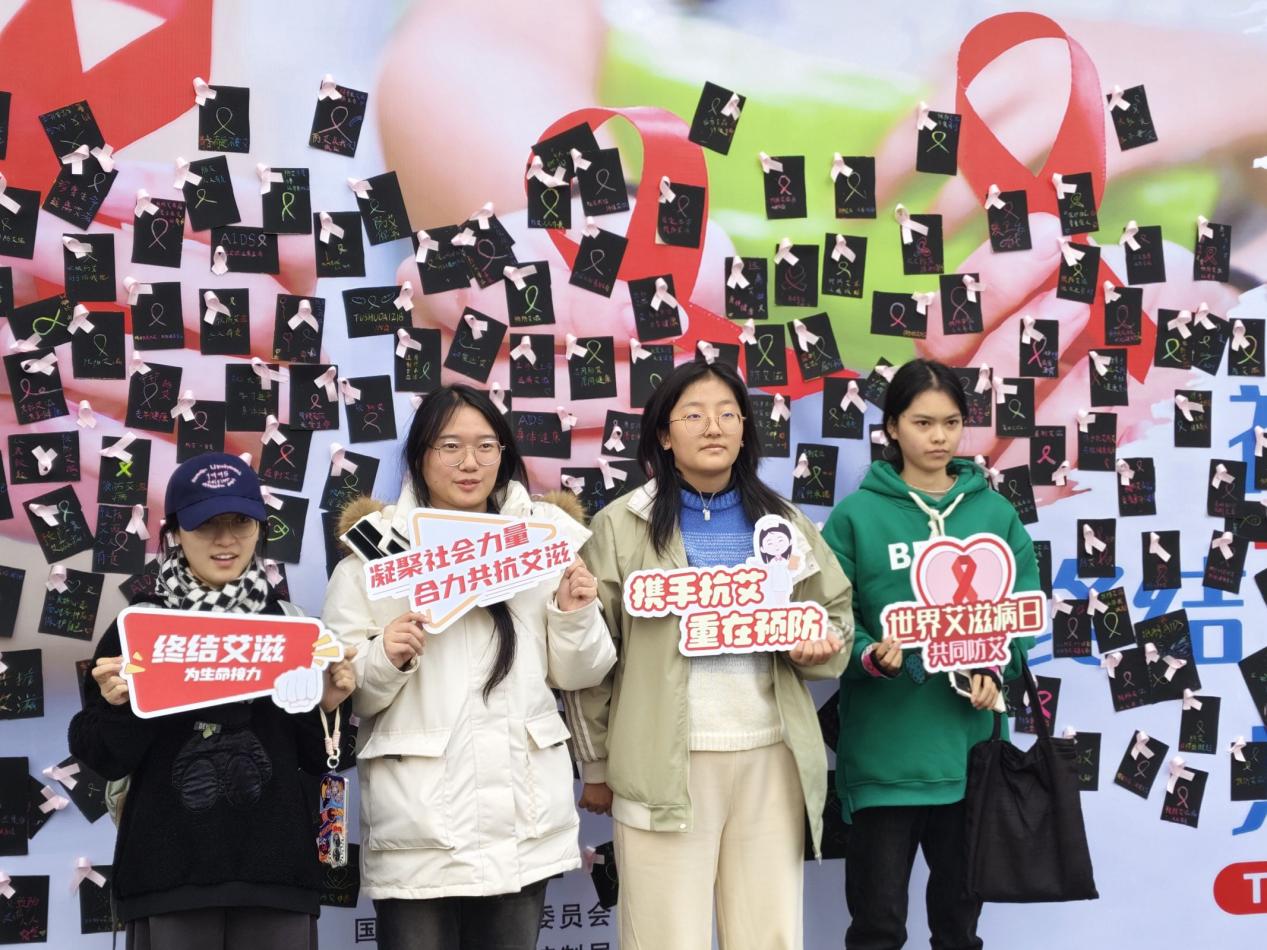图片5.jpg 图片5.jpg