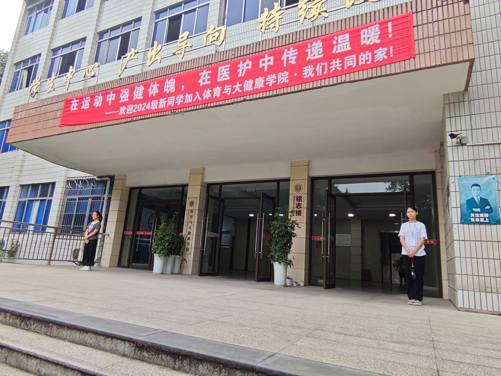 图1.jpg 图1.jpg