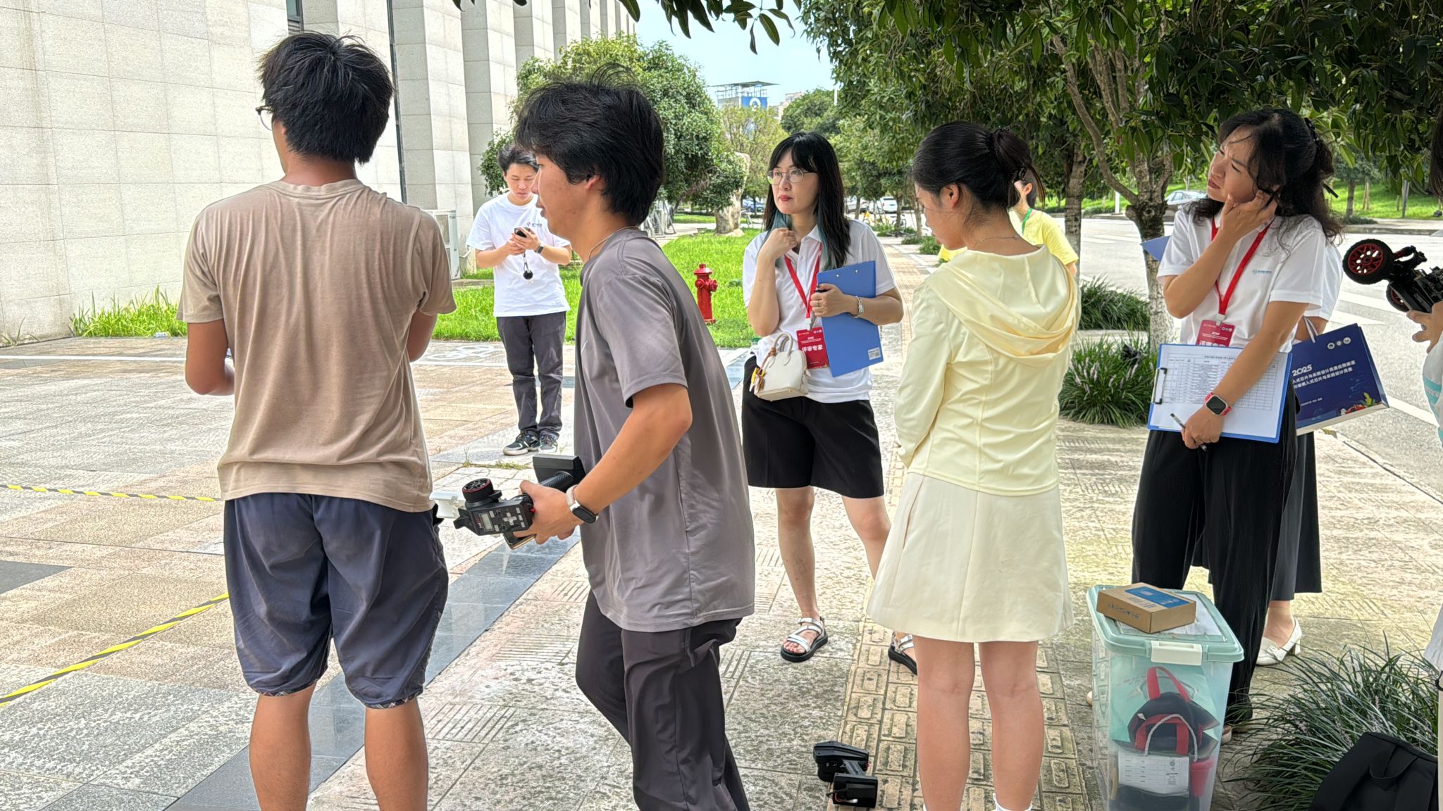 宜宾学院首次参加全国大学生嵌入式芯片与系统设计竞赛全国总决赛斩获佳绩+4.jpg 宜宾学院首次参加全国大学生嵌入式芯片与系统设计竞赛全国总决赛斩获佳绩+4.jpg
